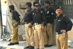 حمله افراد مسلح به ساختمان بورس اسلام آباد خنثی شد