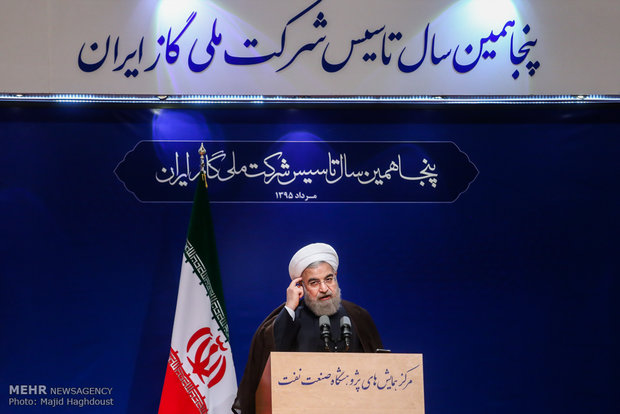 Rouhani calls for self-sufficiency in gasoline production