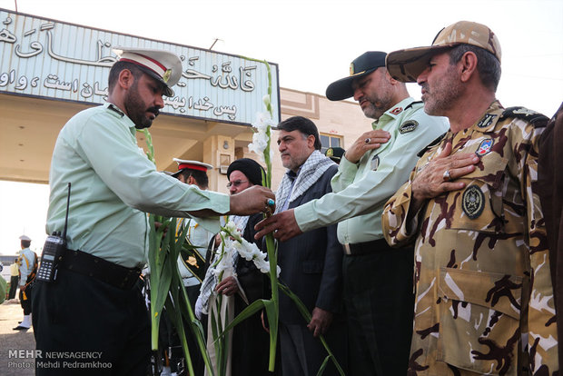 تشییع پیکر یک شهید گمنام در فرماندهی انتظامی خوزستان