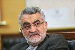 بروجردي يدعو الى رفع مستوى العلاقات الاقتصادية بين طهران وبغداد