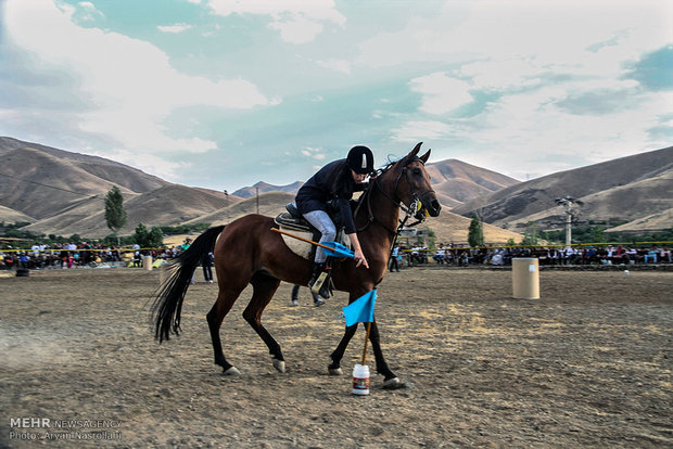 Traditional Games Festival held in Sanandaj