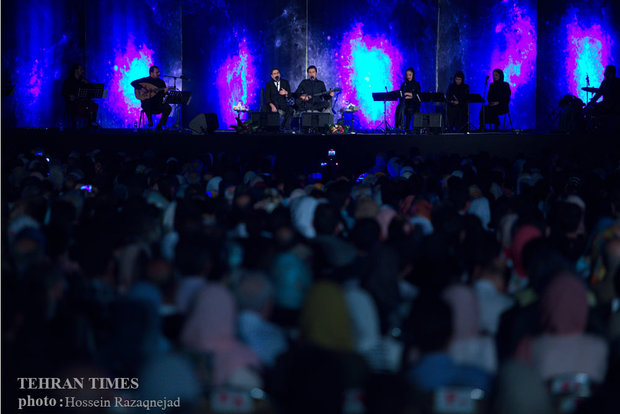 Shahram Nazeri performs in Tehran