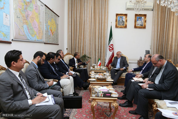 Iran's deputy FM meets with Pakistani counterpart