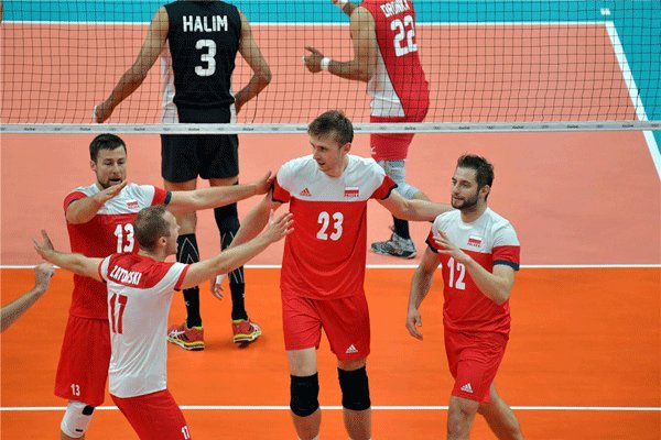 İran ve Polonyalı sporcular arasında kavga çıktı / Video İran ve Polonyalı sporcular arasında kavga çıktı / Video
