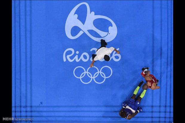 ریو میں اولمپکس مقابلوں میں اب تک امریکا 12 تمغوں کے ساتھ سر فہرست