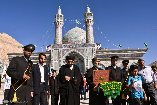 استقبال از کاروان خدام امام رضا(ع) در شهرضا