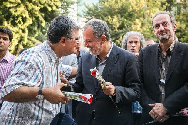 گردهمایی بزرگ عکاسان مطبوعاتی