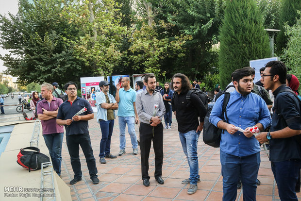 گردهمایی بزرگ عکاسان مطبوعاتی