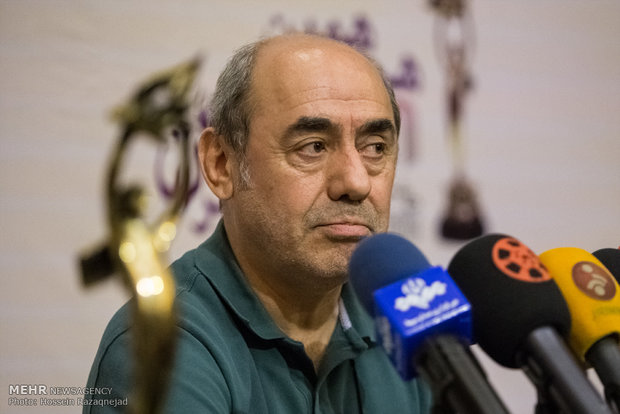 کمال تبریزی: فیلمسازان جوان از تقلید فاصله بگیرند کمال تبریزی: فیلمسازان جوان از تقلید فاصله بگیرند