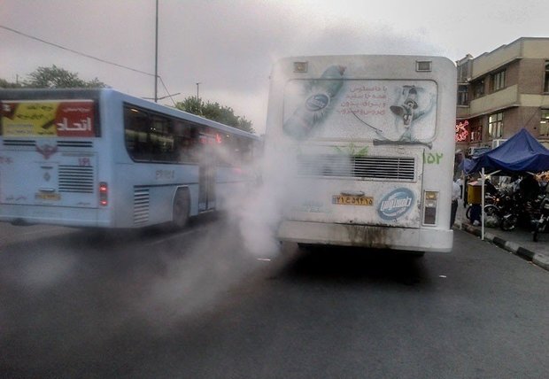 عدم نوسازی وسائل نقلیه عمومی عامل آلودگی هوای همدان