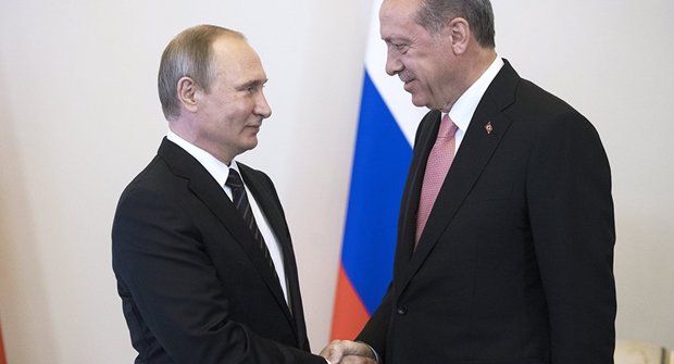 Putin, Erdogan begin talks in St. Petersburg