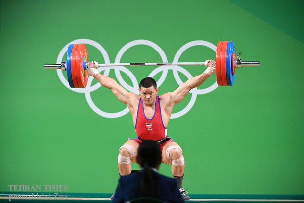 Sohrab Moradi wins gold at Olympics weightlifting