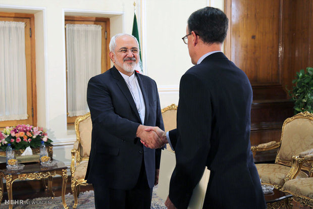 دیدار سفیر جدید استرالیا در تهران با وزیر امور خارجه