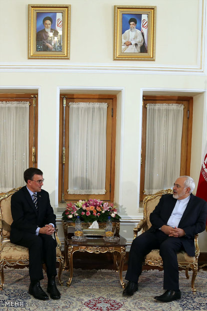 دیدار سفیر جدید استرالیا در تهران با وزیر امور خارجه