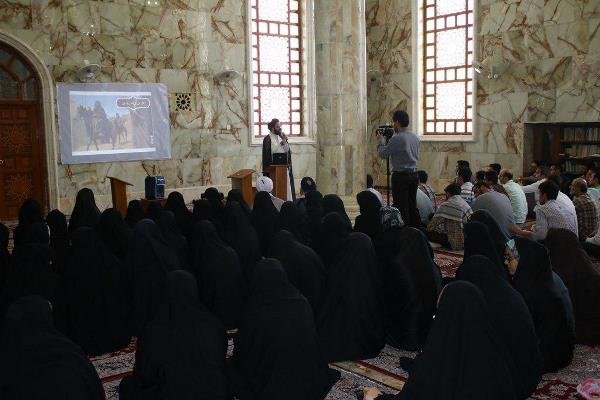 زائرین دانشگاهی عتبات آموزش مجازی می بینند