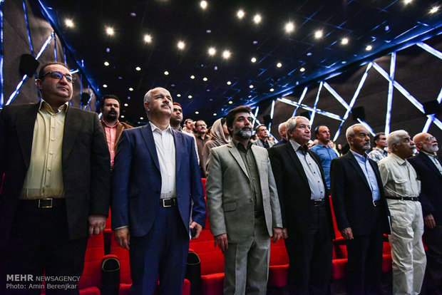 کوروش کمالی سروستانی در آیین گشایش نخستین پردیس سینمایی گلستان در شیراز