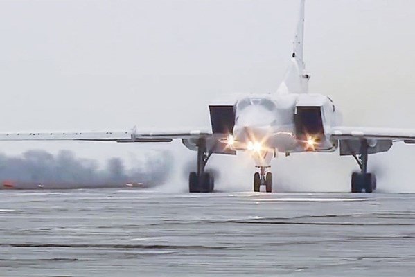 Russian bombers take off from Iranian Hamedan air base