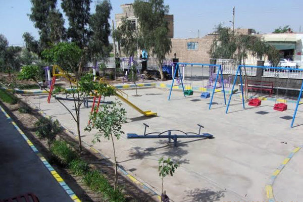 ۱۱ ست ورزشی و بازی کودکان در پارک های سنندج نصب می شود