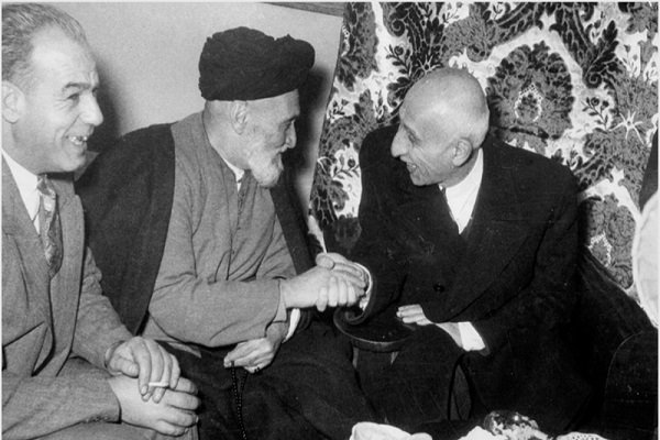 دلایل رد ادعای سیا درباره نقش آیت الله کاشانی در کودتای ۲۸ مرداد دلایل رد ادعای سیا درباره نقش آیت الله کاشانی در کودتای ۲۸ مرداد