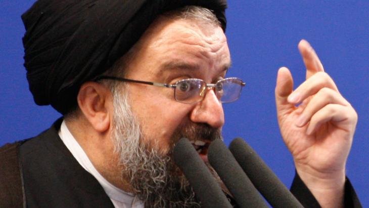 02br5 irna khatami80.jpg