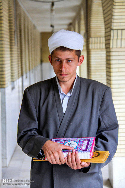 طلاب اهل سنت مدرسه علوم دینی ربانیه چنارلی استان گلستان