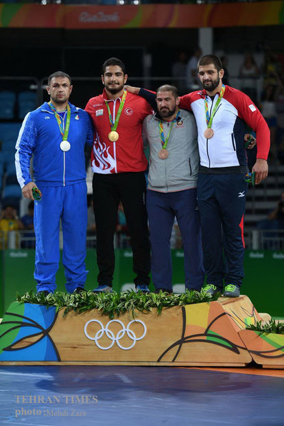 Rio Olympics 2016: Iran’s Ghasemi wins silver