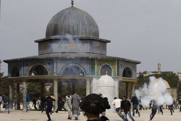 مسجد الاقصی در محاصره ۱۵هزار نظامی اسرائیلی/احتمال انتفاضه سراسری