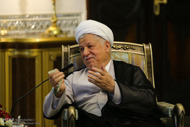 رئیس دانشگاه آزاد درگذشت آیت الله هاشمی رفسنجانی را تسلیت گفت
