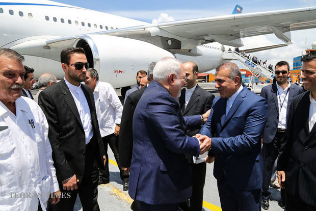 Zarif arrives in Cuba