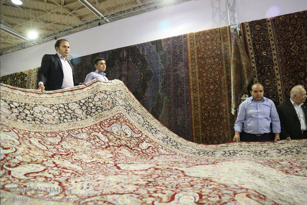 افتتاح بیست و پنجمین نمایشگاه فرش دستباف ایران
