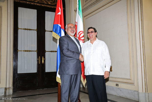 Zarif meets his Cuban counterpart