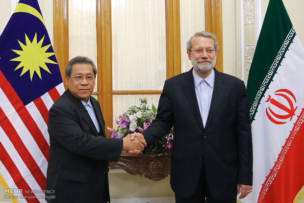 Iran, Malaysia Parl. speakers meet in Tehran