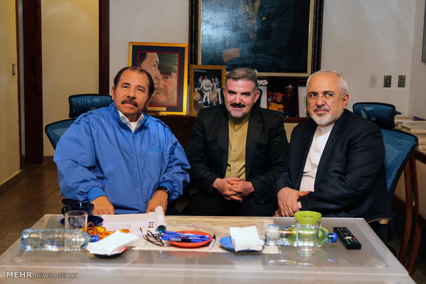 Zarif meets with Nicaraguan president