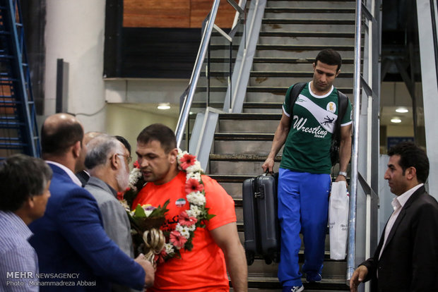 Rio freestyle wrestling delegation arrives in Tehran