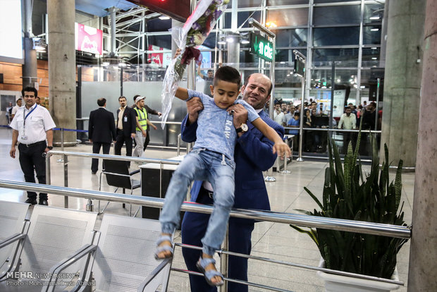 Rio freestyle wrestling delegation arrives in Tehran