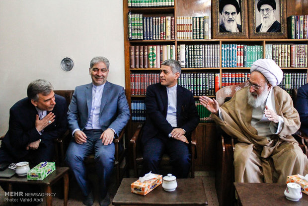 سفر علی طیب نیا وزیر اقتصاد و دارایی به تبریز
