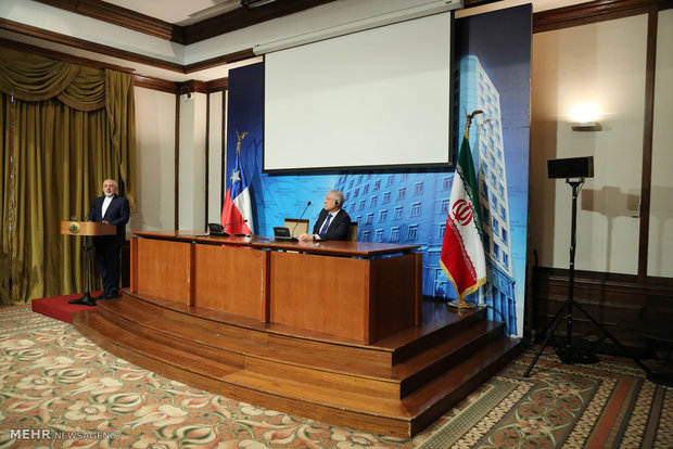 Iran, Chile joint economic session