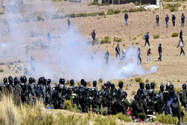 قتل معاون وزیر کشور بولیوی بدست معدن کاران معترض