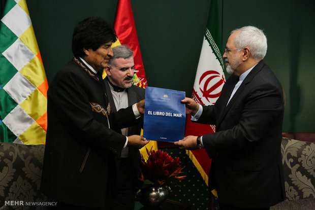 Bolivian pres. receives Iran's FM