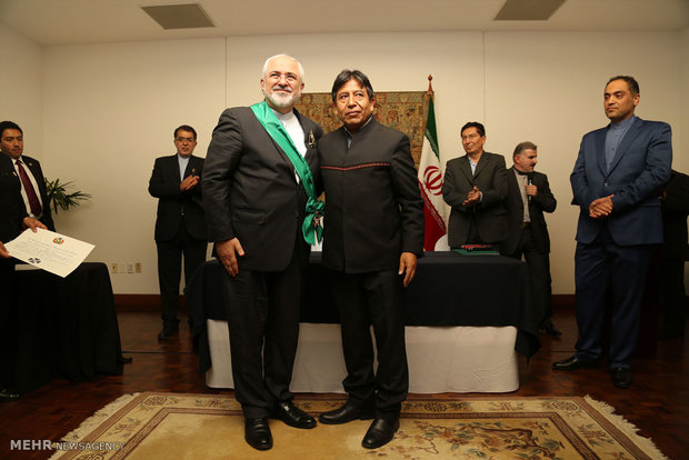 Bolivia’s highest state medal granted to Zarif