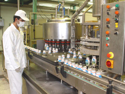سلامت شیرهای تولیدی را ضمانت می کنیم / ضوابط ایران سخت‌گیرانه‌تر از اروپا و آمریکاست