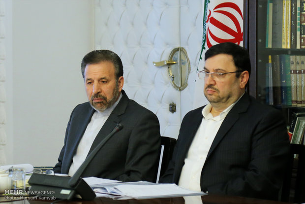 سید ابوالحسن فیروزآبادی و محمود واعظی در جلسه شورای عالی فضای مجازی