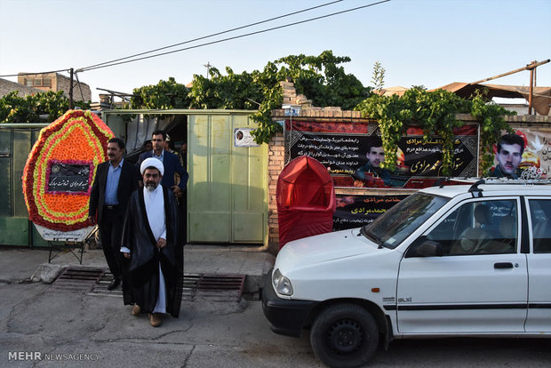 دیدار مسئولان شهرستان شهرضا با خانواده شهدا