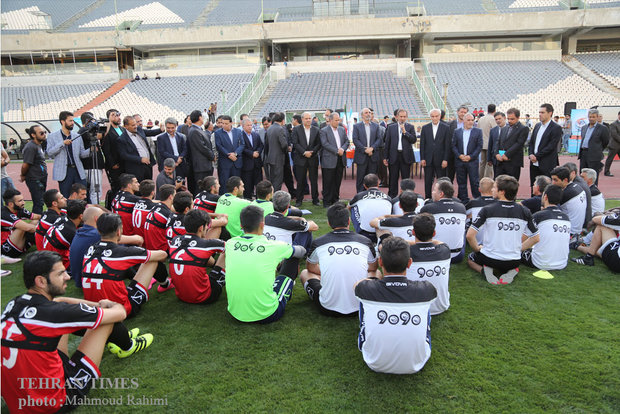 Iran’s First Vice President Jahangiri visits Team Melli’s training