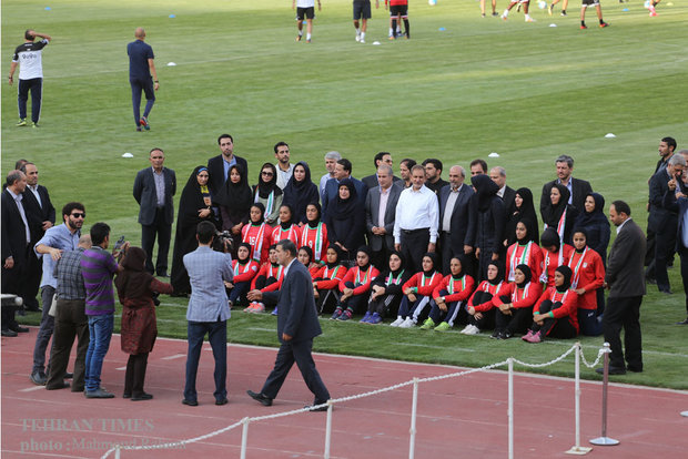 Iran’s First Vice President Jahangiri visits Team Melli’s training