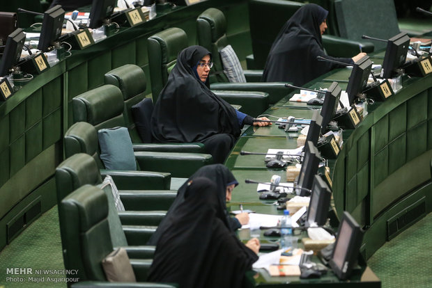 الجلسة العلنية لمجلس الشورى الاسلامية الايراني