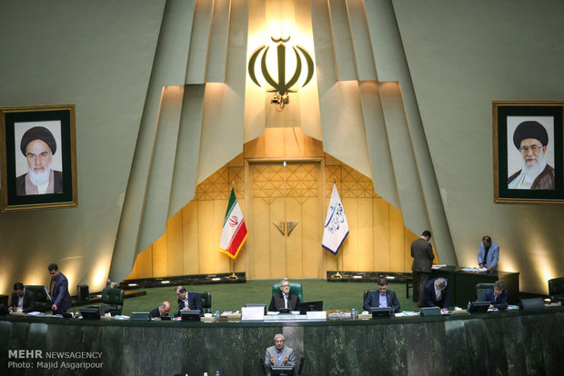الجلسة العلنية لمجلس الشورى الاسلامية الايراني