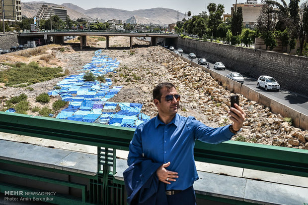 پروژه هنر محیطی  آبیِ بی آب در شیراز