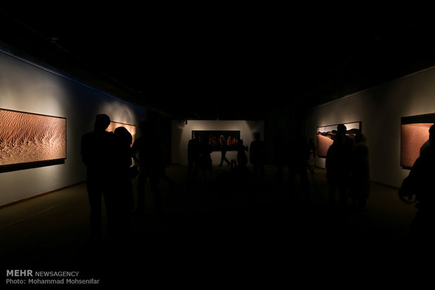 مراسم افتتاح معرض "أغنية الشمس" التصويري