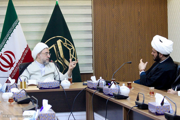 Hezbollah al-Nujaba leader meets with Araki